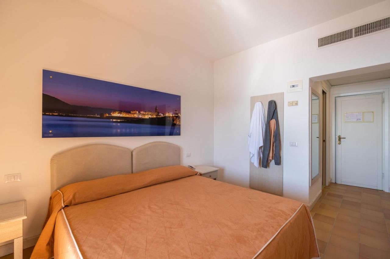 Punta Negra Hotel 4*