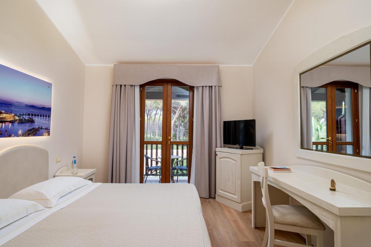 Punta Negra 4*